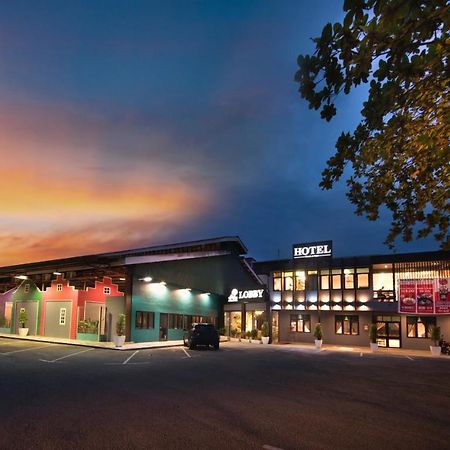 The Wood Boutique Hotel Muar Kültér fotó